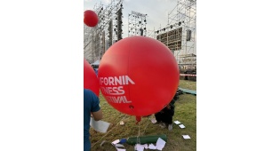 Bóng khí cầu tại sự kiện Califormia's Fitness Festival